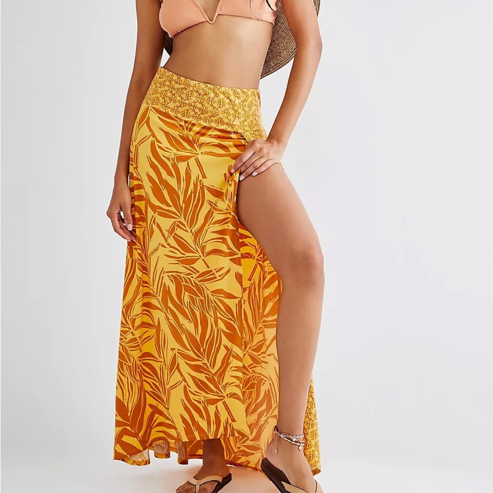 Free People Turning Tide sarong in Navy - Picture 3 of 5